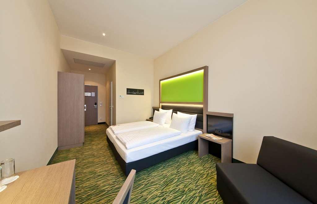 Garner - Charlottenburg, An Ihg Berlin